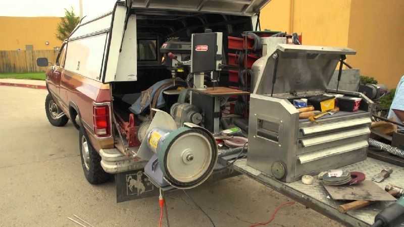 Farrier Rigs for Sale (Tips for Selling on Craigslist)