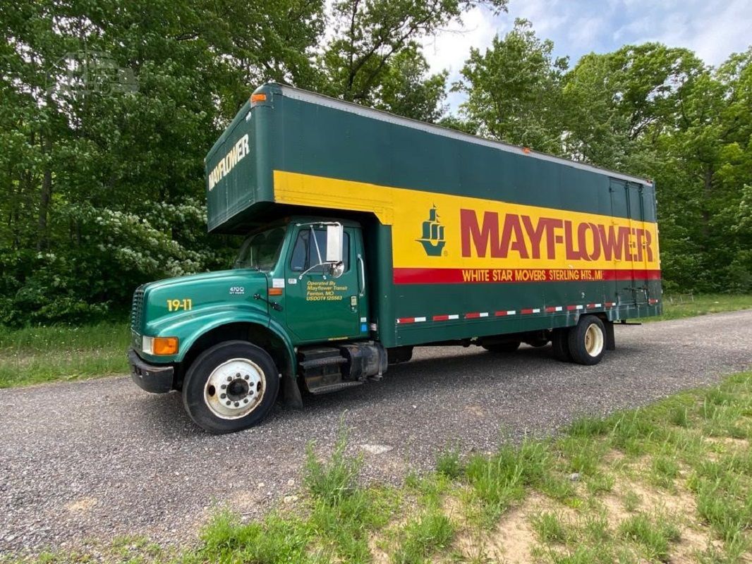 Box Truck for Sale in CT Upfit Guide