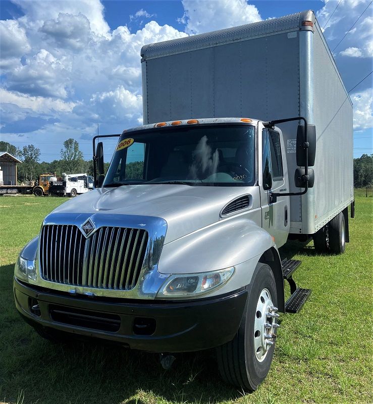 Box Truck 24 Ft for Sale Mistake to Avoid