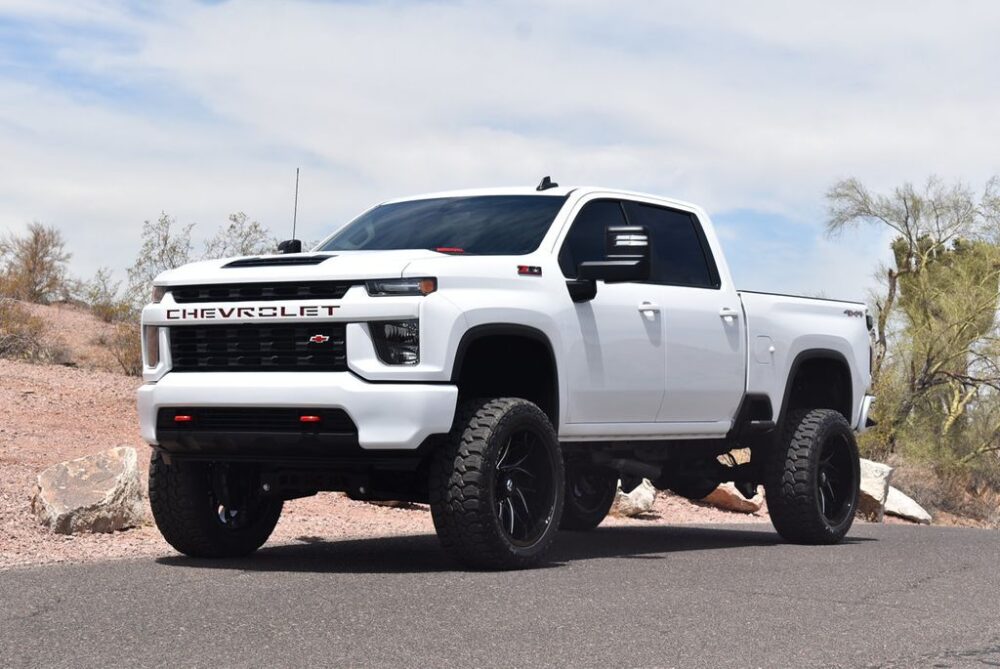 Lifted 4×4 Chevy Trucks For Sale in Ontario-Buyer’s Guide