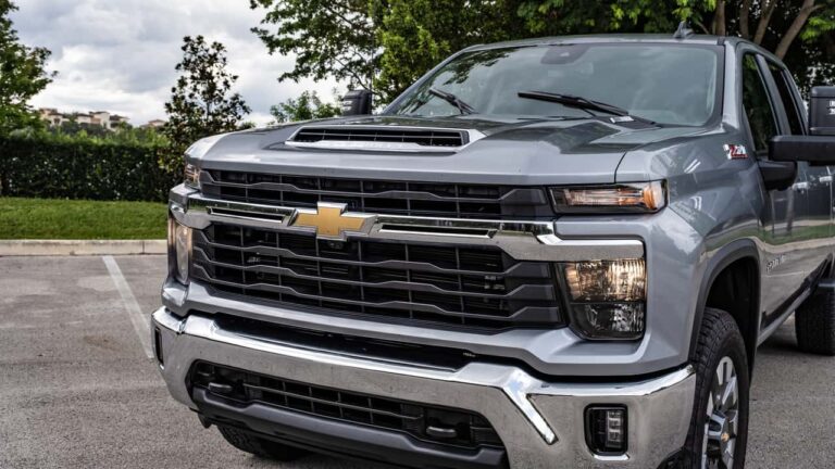 Unbeatable Quality of Used Chevy Silverado 2500HD Trucks for Sale